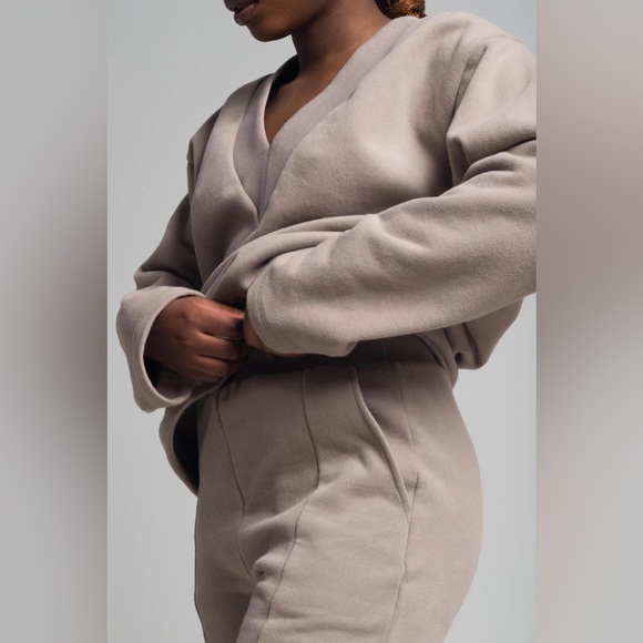 Odeyalo Patzzi Pant - Picture 3 of 9